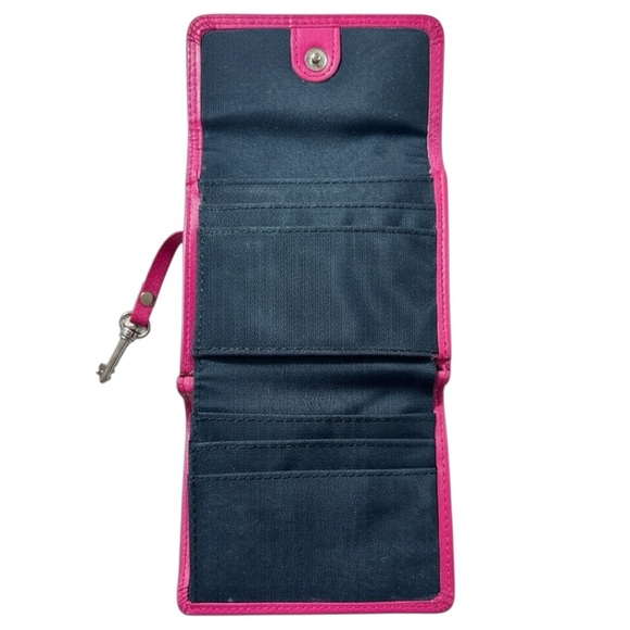 FOSSIL Genuine Leather Mini Bifold Silver Snap Wallet in Fuchsia - Vintage; EUC - Picture 3 of 8